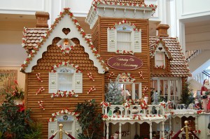 Disney Grand Floridian Gingerbread House Disney Grand Floridian Gingerbread House