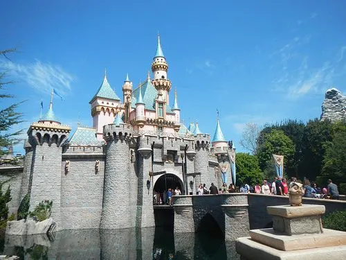 Disneyland and California Adventure Ride and Attraction Closures May 2016
