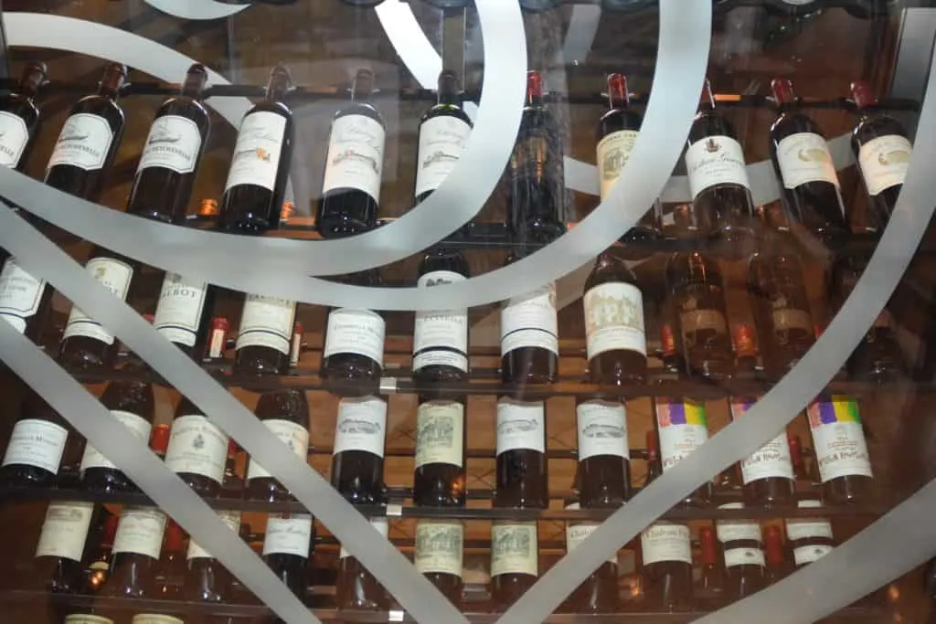disneycruisewinepolicy:jpg