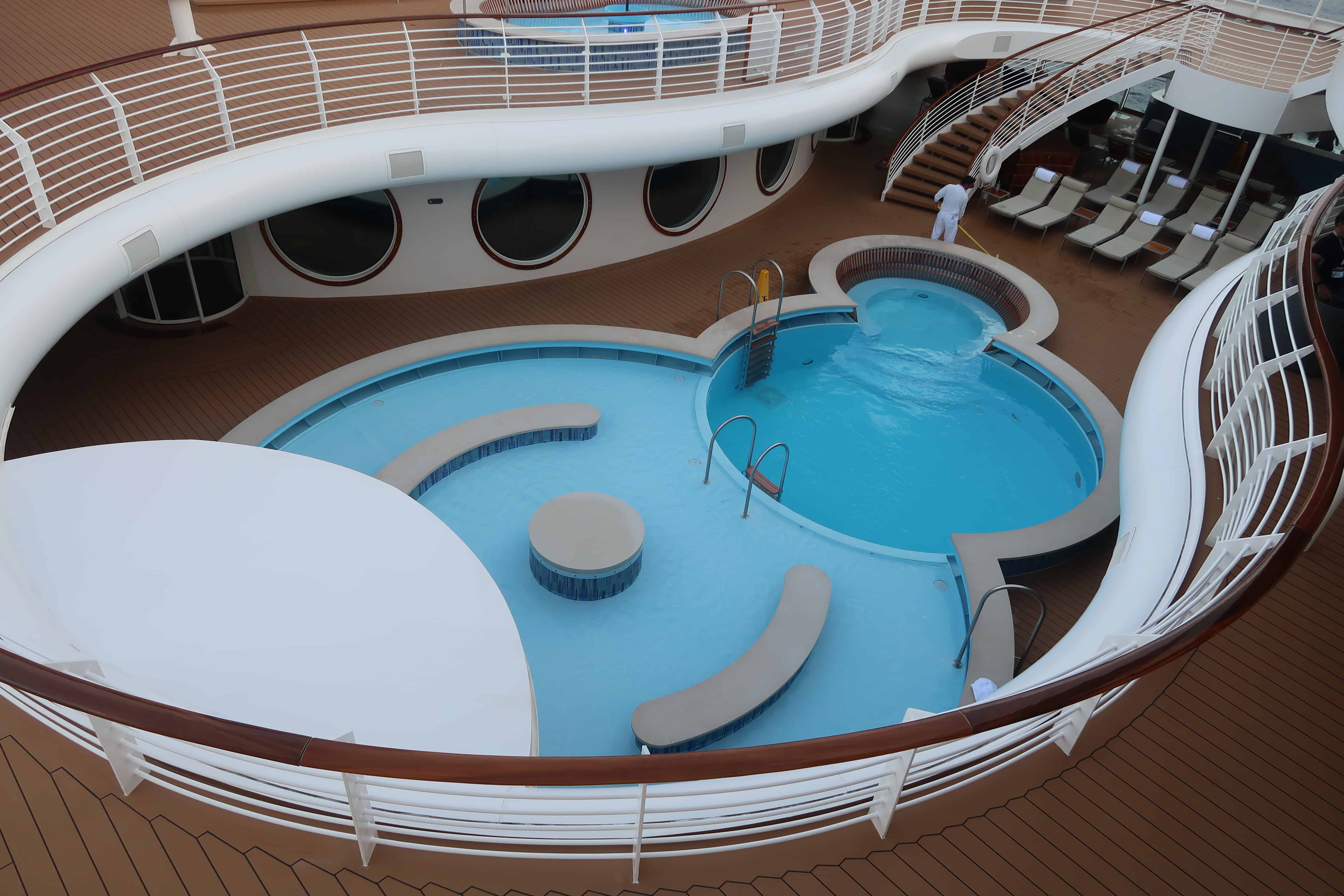 disney cruise swimming pool