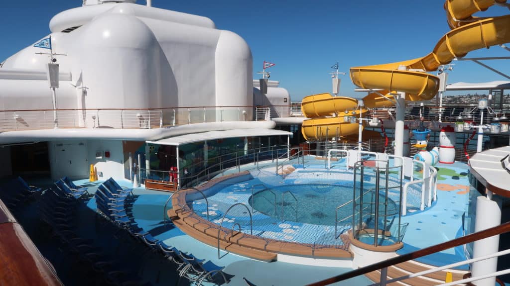 do all the disney cruise ships have water slides