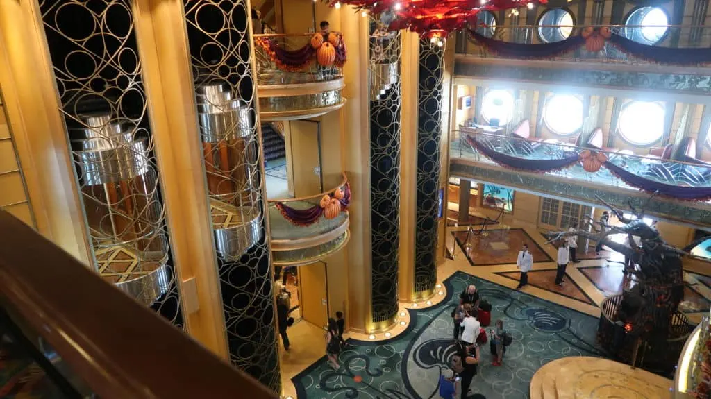disneywondercruiselobby