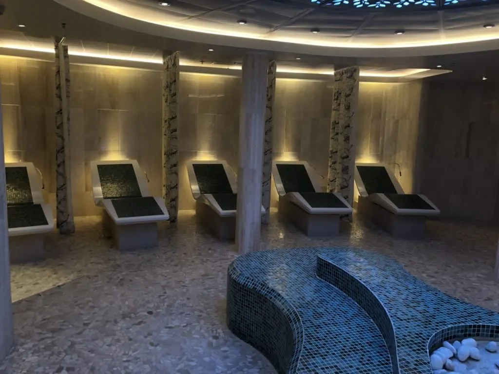 disneywonderhotstonebeds