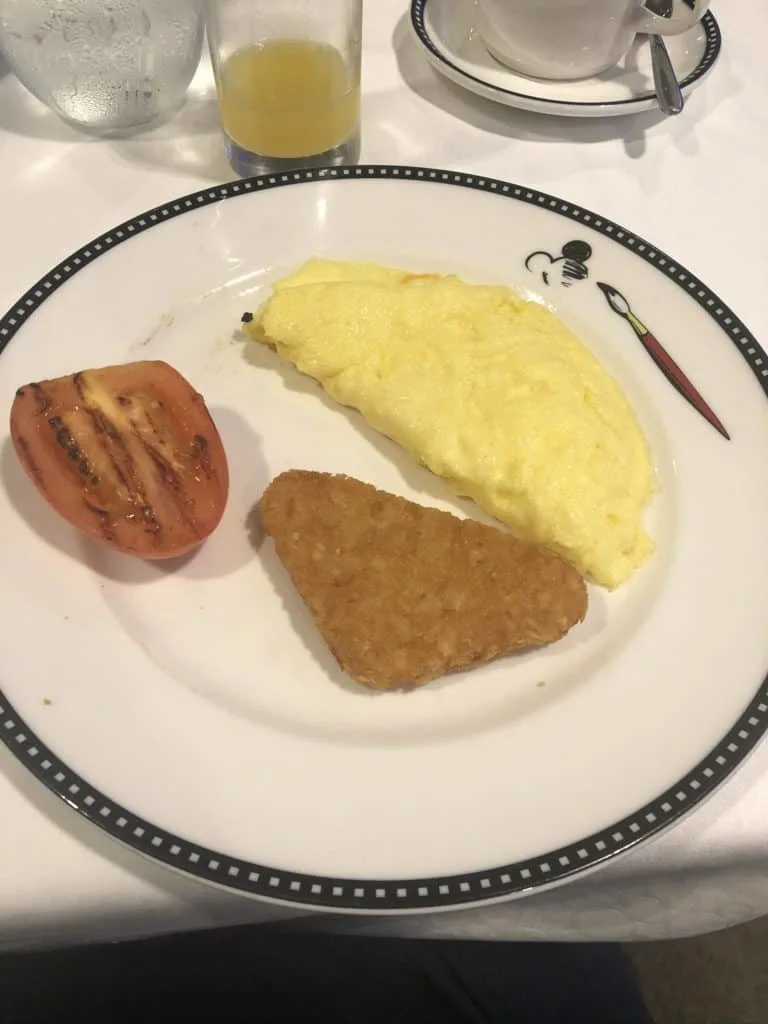 disneycruiselinecharacterbreakfast