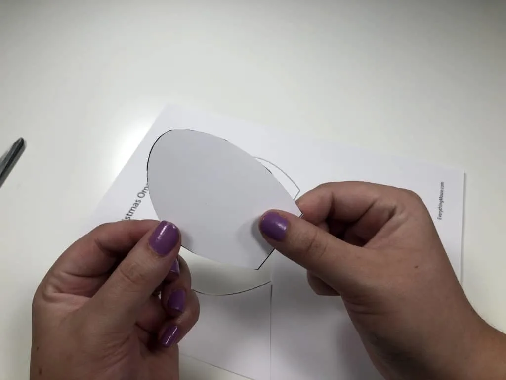 howtomakeadisneychristmasornament