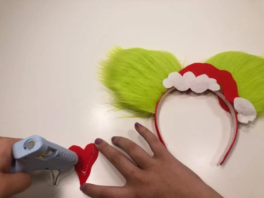 How to Make Disney Christmas Ears