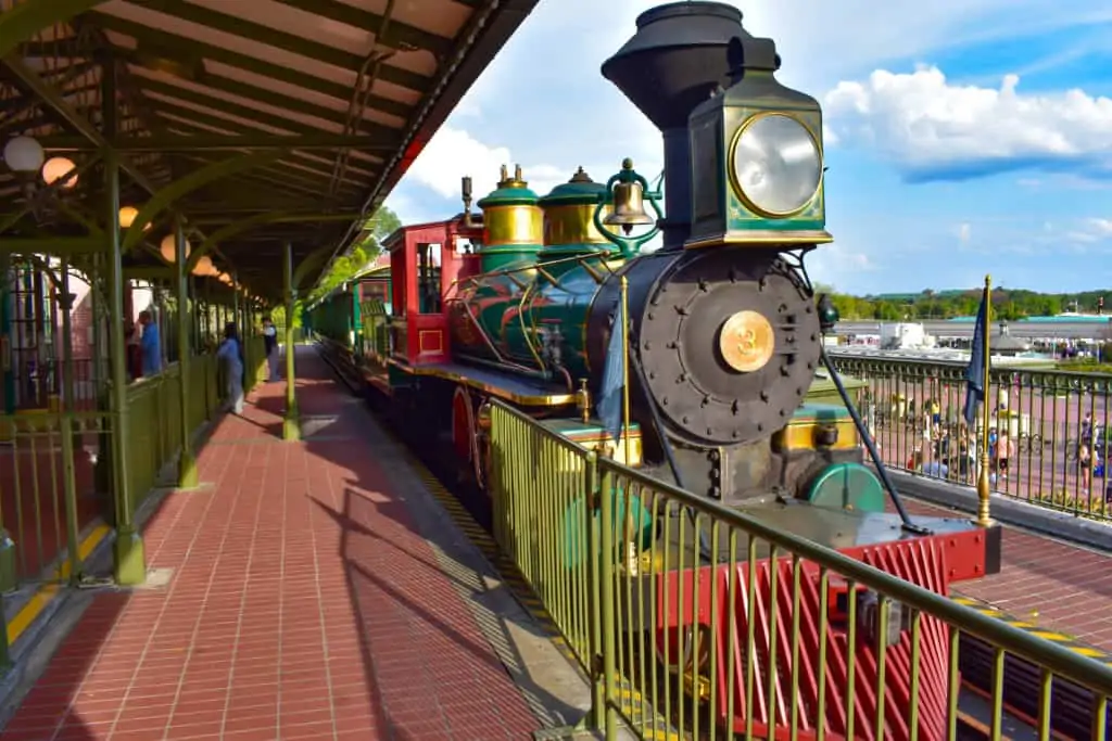 disneymagickingdomrailroad