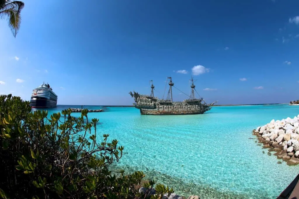 castaway cay flying dutchman ship