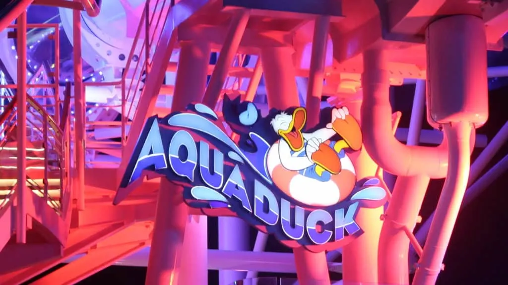 disneyfantasyaquaduck