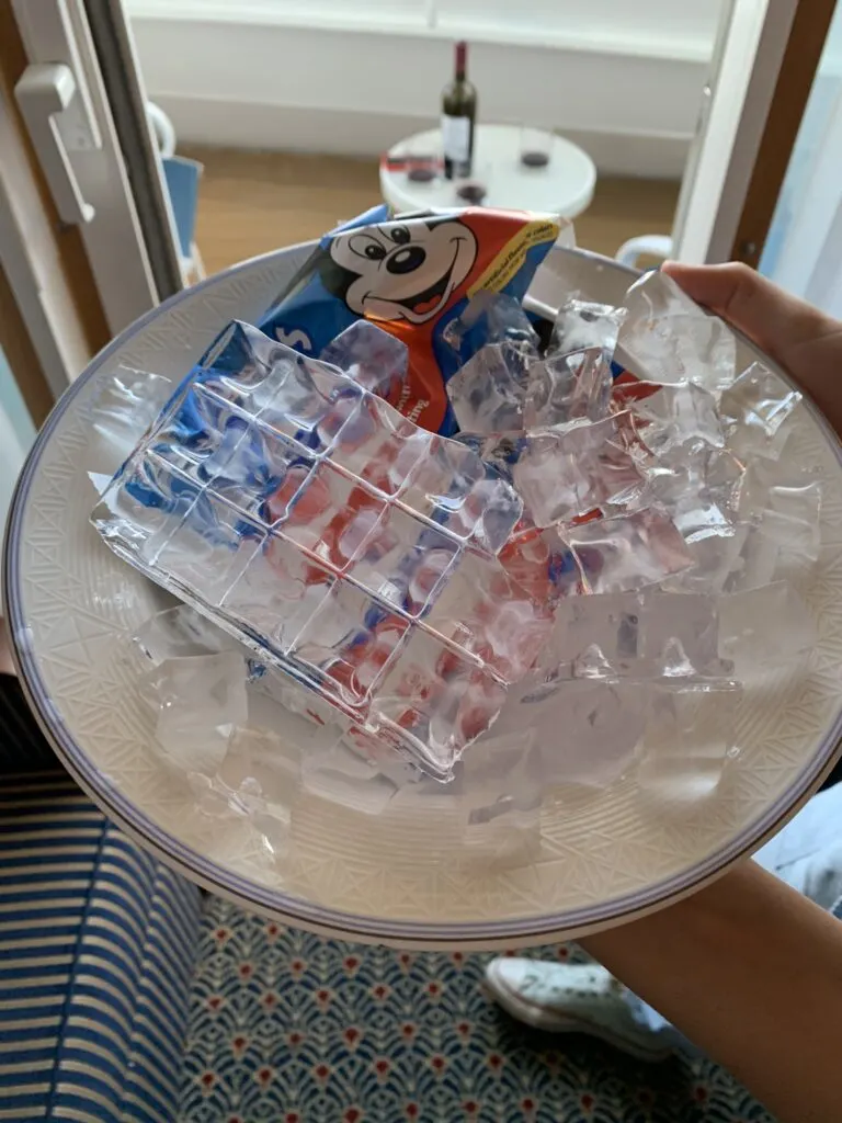 mickey cookie desserts room service