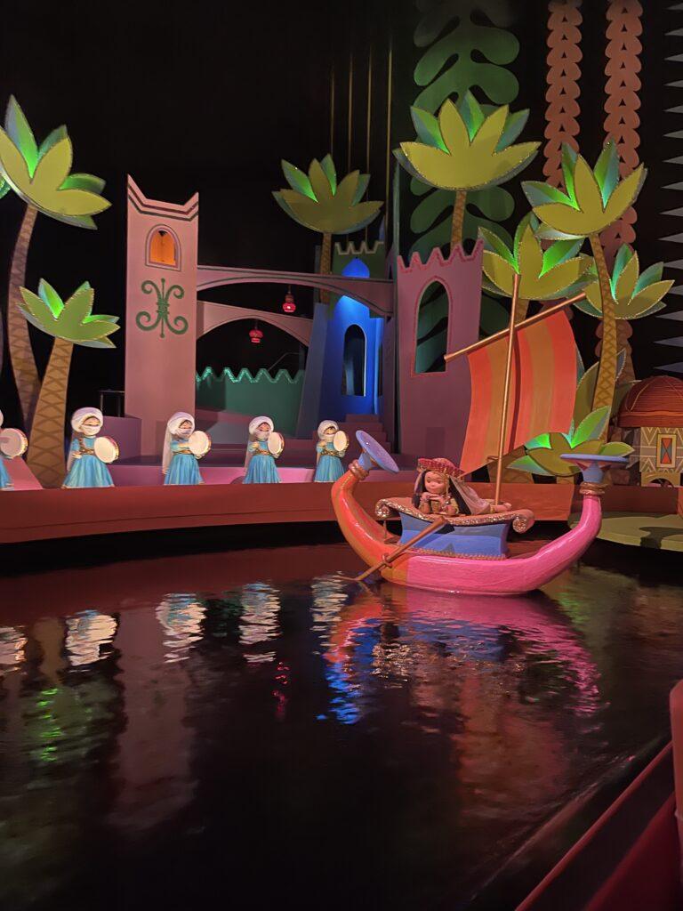 Disney Magic Kingdom It's A Small World