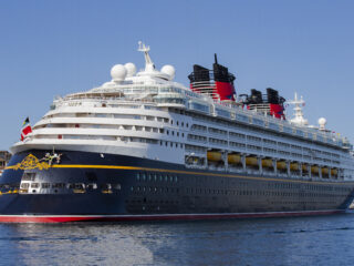 Disney Cruise internet