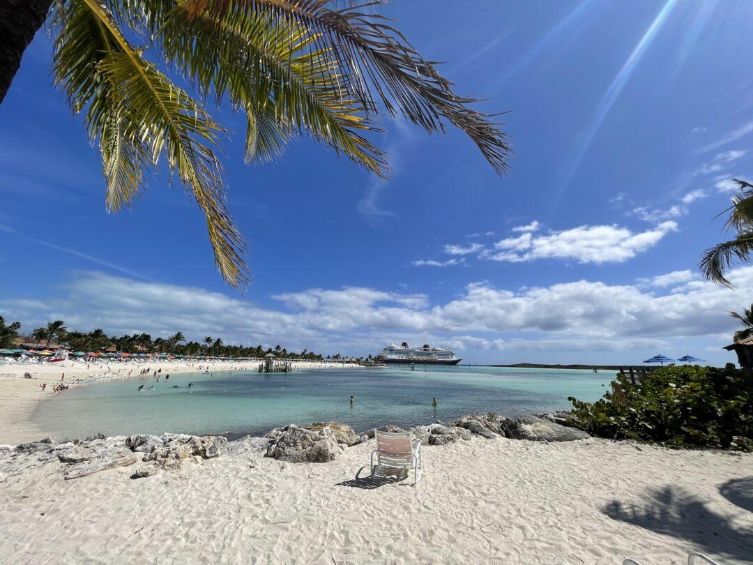 Lighthouse Cay Lookout Cay at Lighthouse Point vs. Castaway Cay: Which Disney Island ...