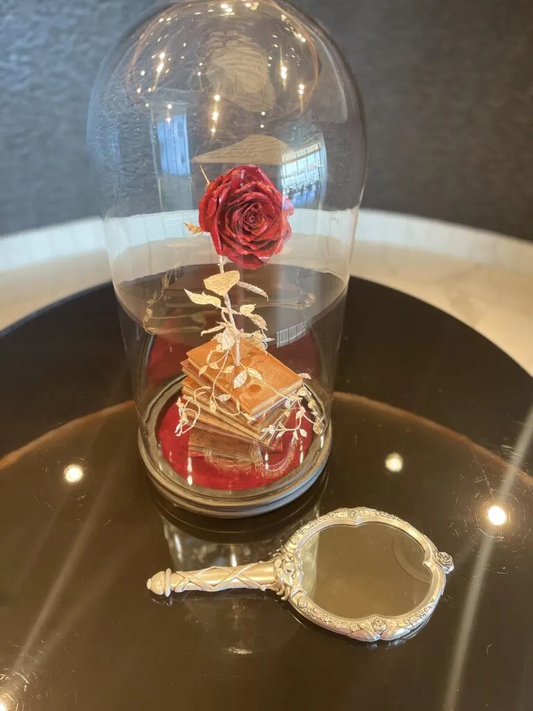 disney wish rose bar decor