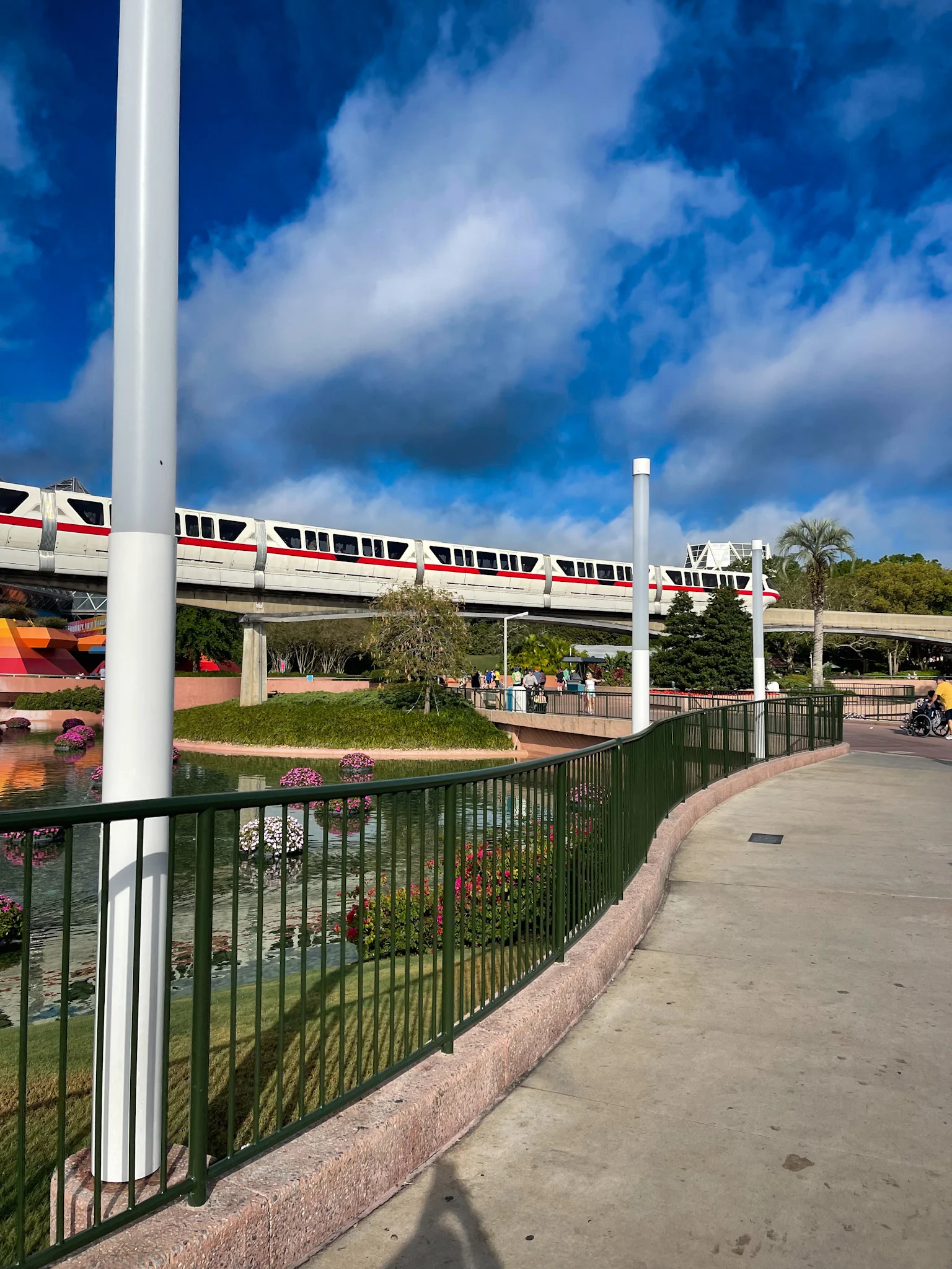 Epcot monorail