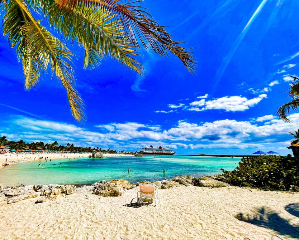 Lighthouse Cay Lookout Cay at Lighthouse Point vs. Castaway Cay: Which Disney Island ...