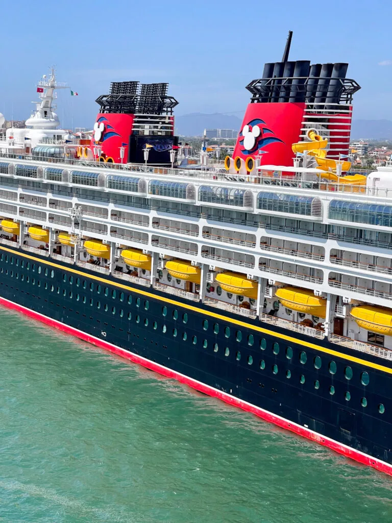 how to avoid sea sickness