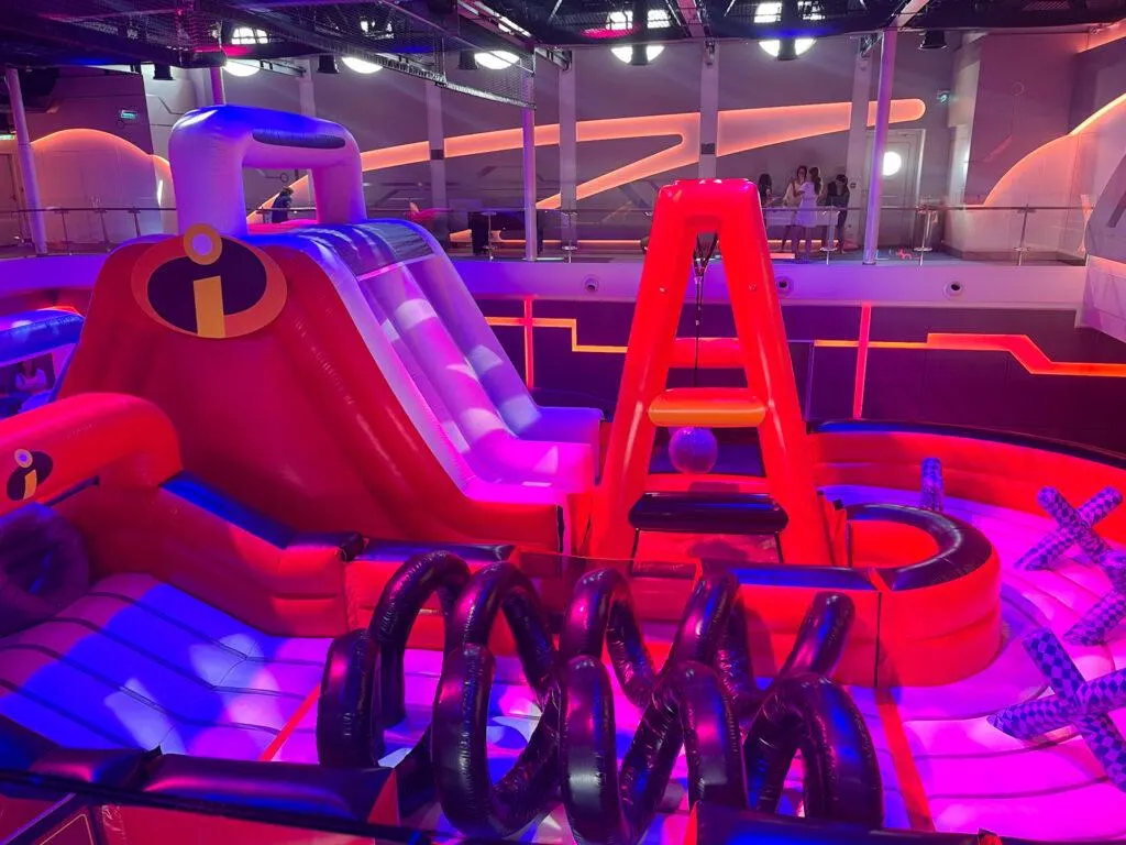 disney wish hero zone
