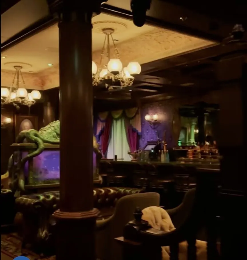 hauntedmansiondisneytreasure