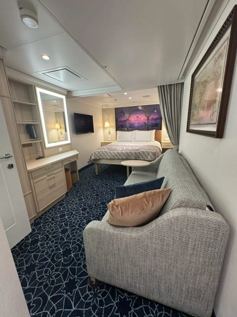 disneytreasureinsidestateroom1