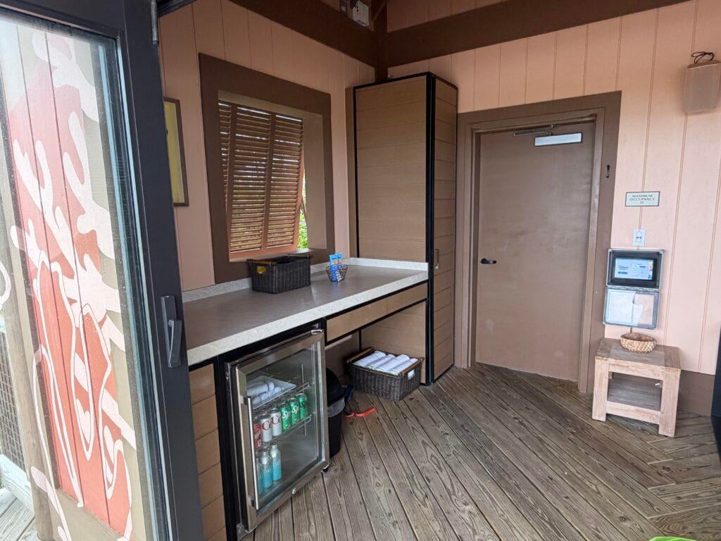 cabanaatdisneyslookoutcay