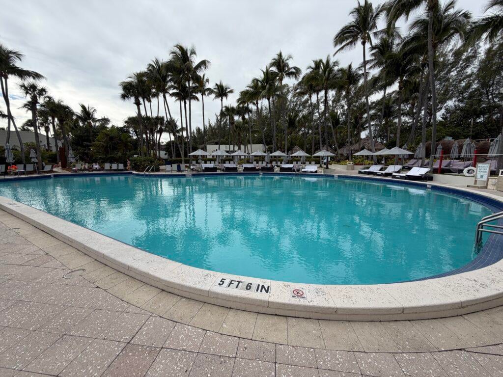 Fort Lauderdale Marriott Harbor Beach Resort and Spa pool