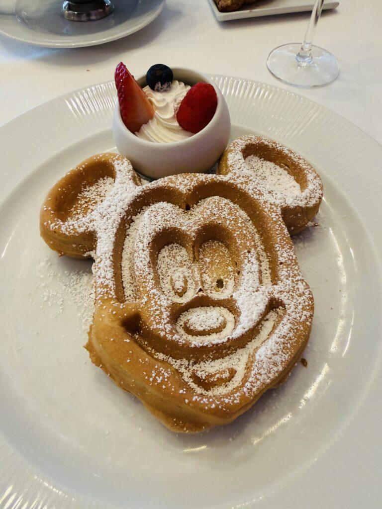 Mickeywafflepalobrunch
