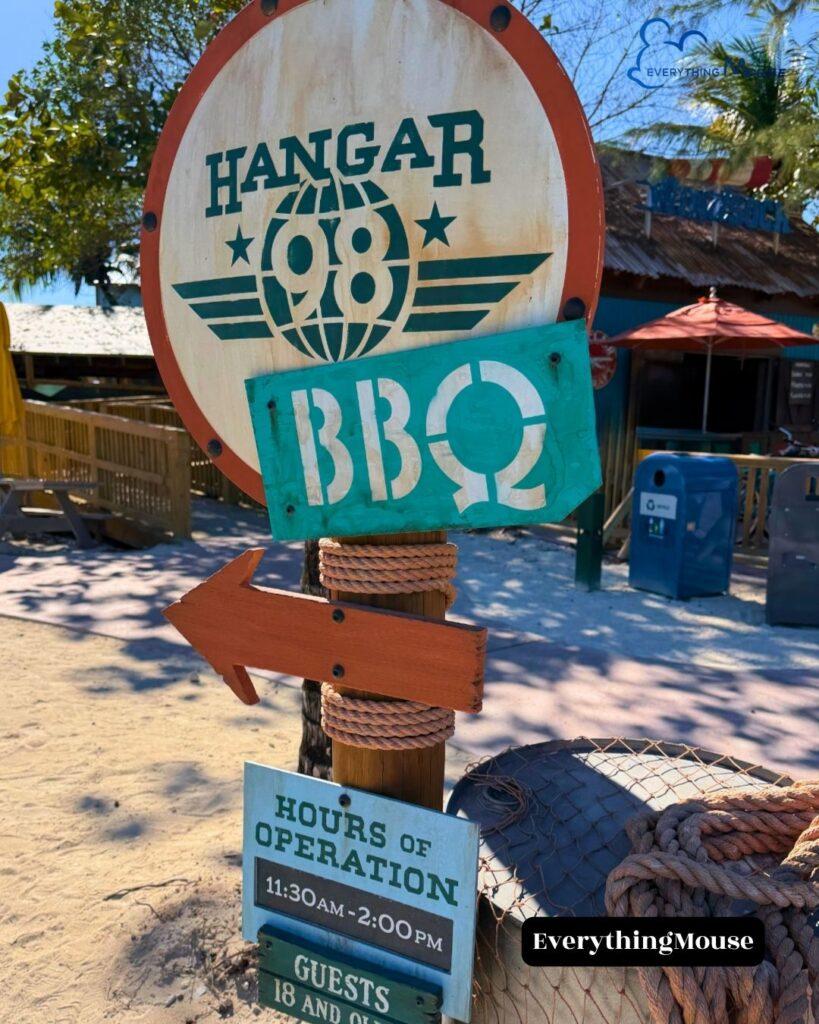 castawaycayhangar98