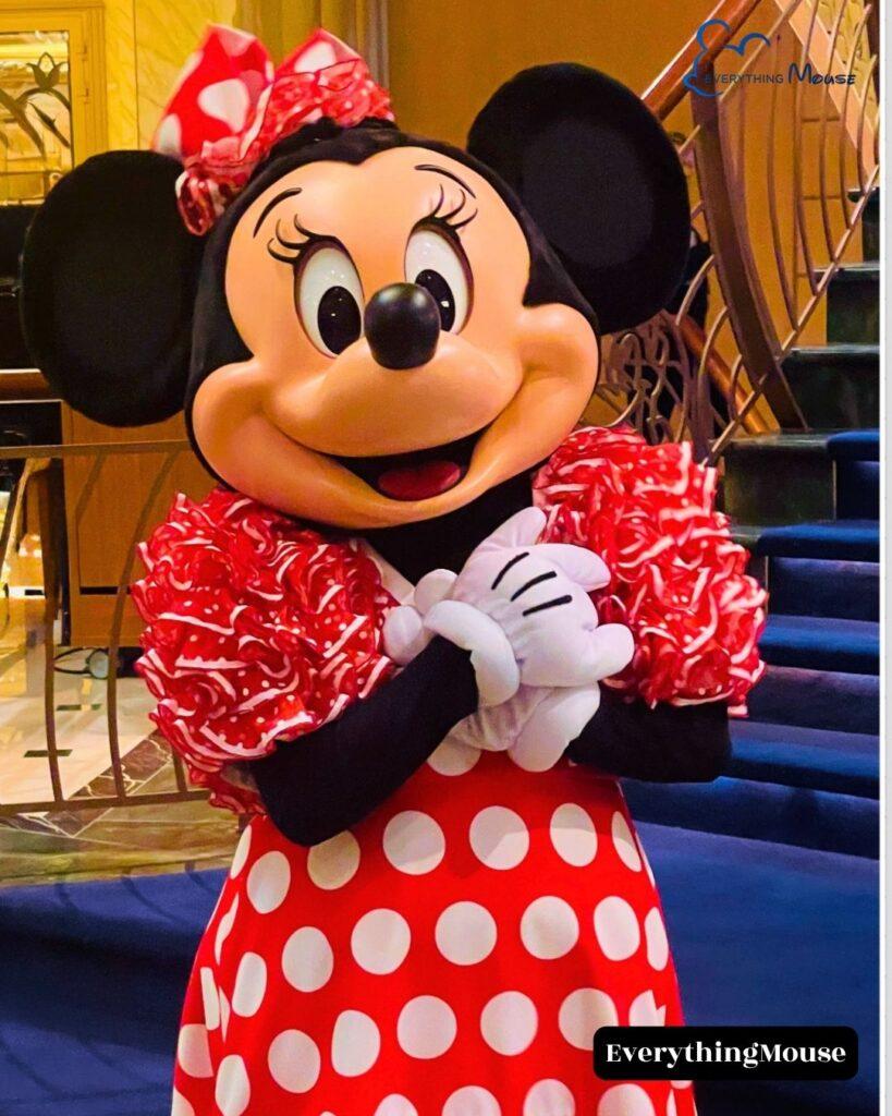 disneycruiseminniemouse